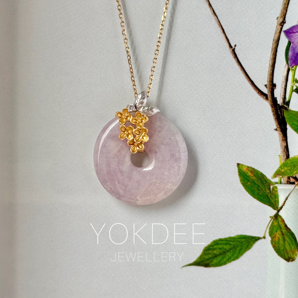 A-Grade Lavender Jadeite Donut Pendant (Osmanthus Flower) No.172758