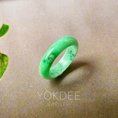 19mm A-Grade Imperial Green Jadeite Ring Band No. 162529