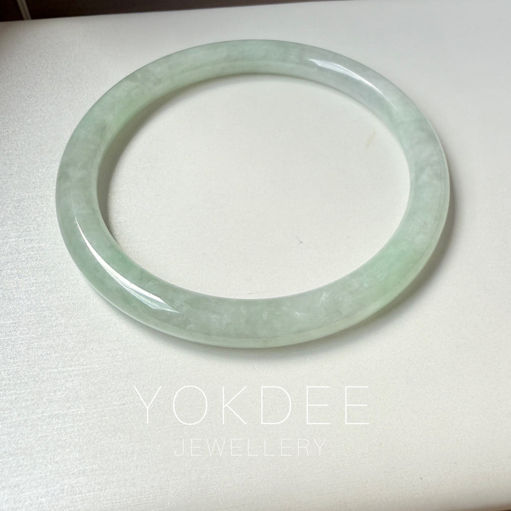 56mm A-Grade Natural Light Green Jadeite Traditional Round Bangle No.152039