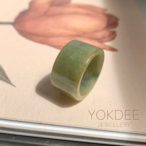 17.2mm A-Grade Natural Dark Yellowish Green Jadeite Archer Ring Band No. 161923