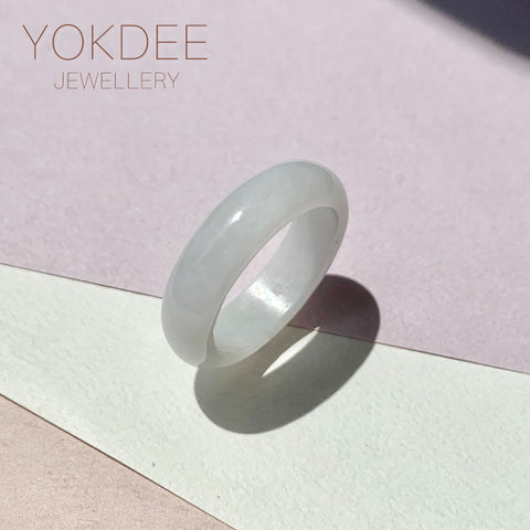 19.1mm A-Grade Natural Light Lavender Green Jadeite Ring Band No.161786