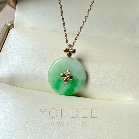A-Grade Moss On Snow Jadeite D.Petals Lilac Flower Donut Pendant No.172623