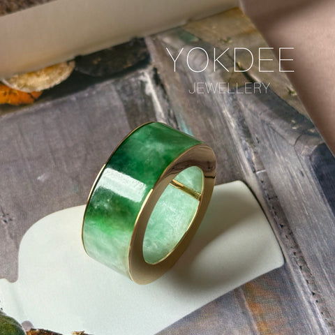 22.8mm A-Grade Natural Imperial Green Jadeite Gold Rim Ring Band No. 162626