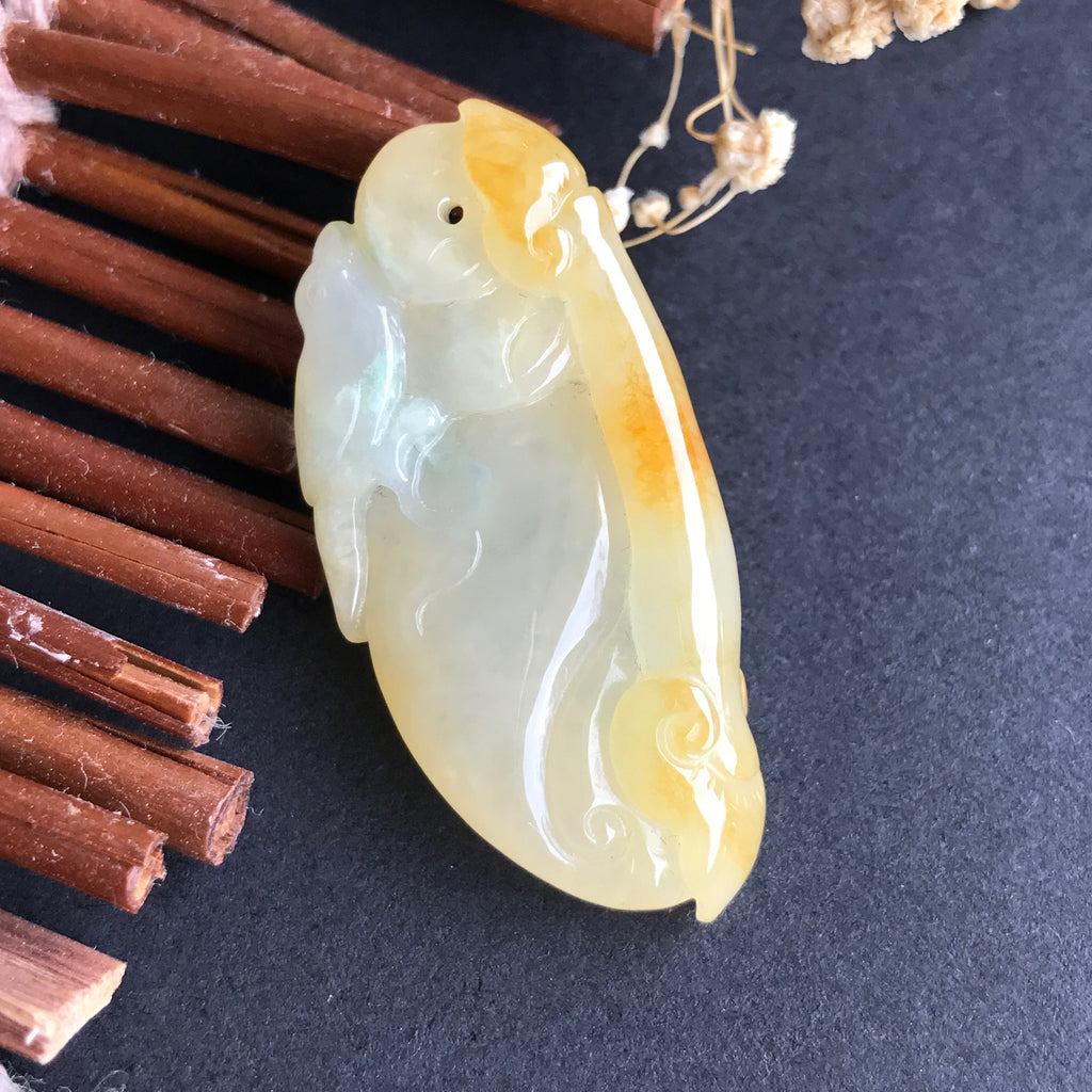 A-Grade Type A Natural Jadeite Jade Sparrow Ruyi Pendant No.170095