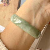 53.5 mm A-Grade Natural Green Jadeite Modern Round Bangle No.151951