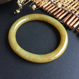 50mm A-Grade Yellow Jadeite Traditional Oval Bangle No.151296