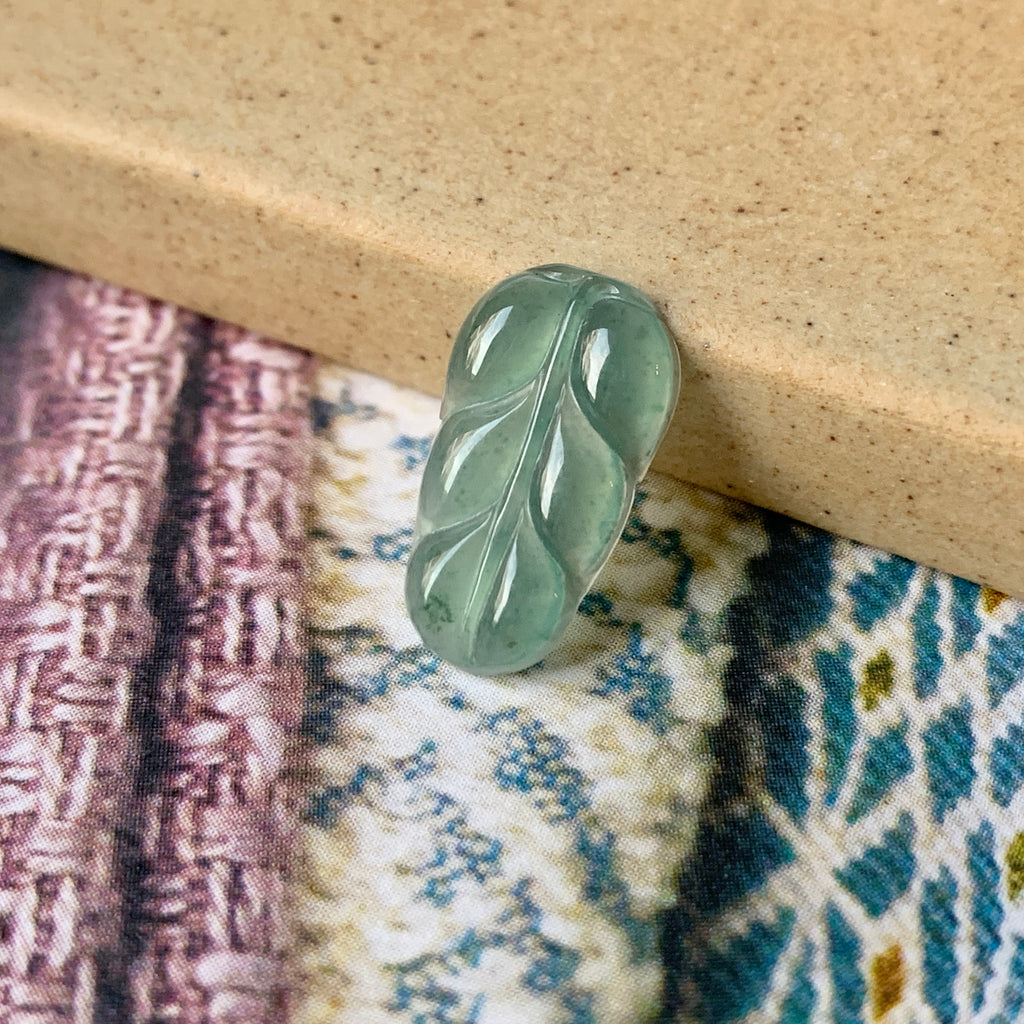 Icy A-Grade Natural Jadeite Pendant (Leaf) No.171693