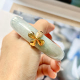 58.4mm A-Grade Natural Lavender Green Jadeite Modern Round Bangle with D.Petals Embellishment No.151965