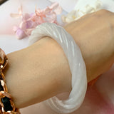 SOLD OUT: 56.8mm A-Grade Lavender Jadeite Traditional Round Rope Bangle No.151660