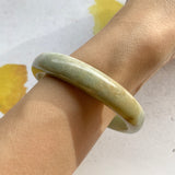 53mm A-Grade Natural Green and Yellow Jadeite Modern Round Bangle No.330037