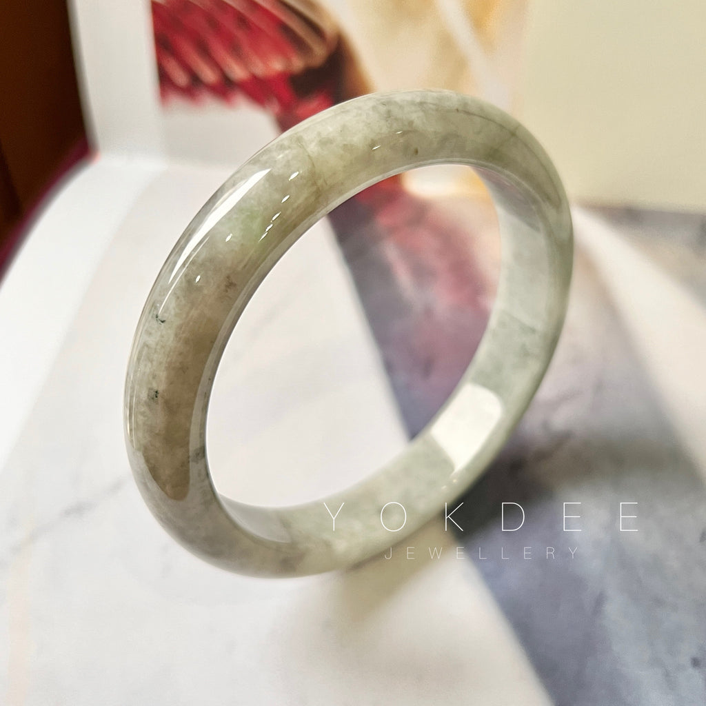 62.6mm A-Grade Natural Grey Jadeite Modern Round Bangle No.330081