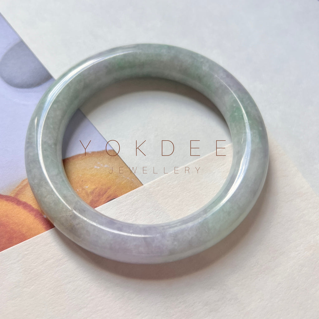 52.9mm A-Grade Natural Lavender Green Jadeite Traditional Round Bangle No.151773