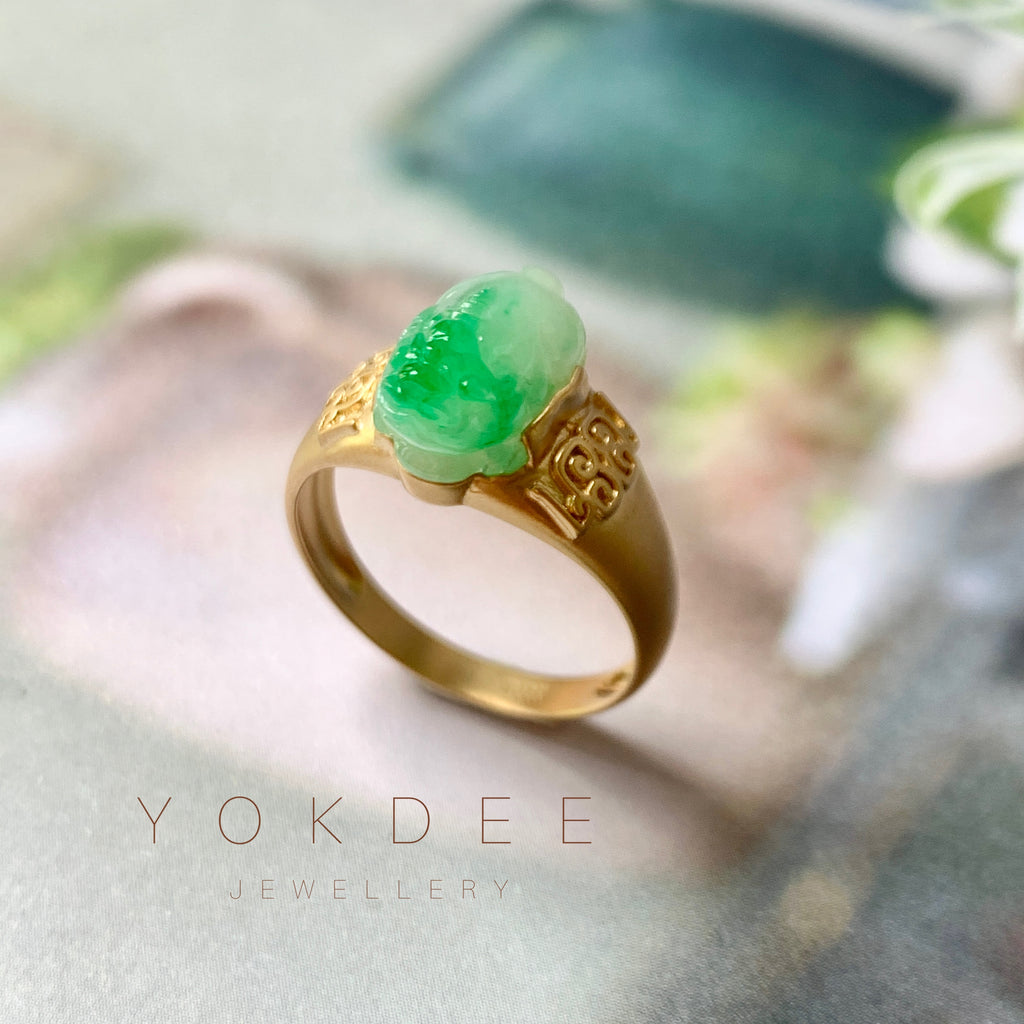 17.8mm A-Grade Natural Moss on Snow Jadeite Pixiu Ring No.162309