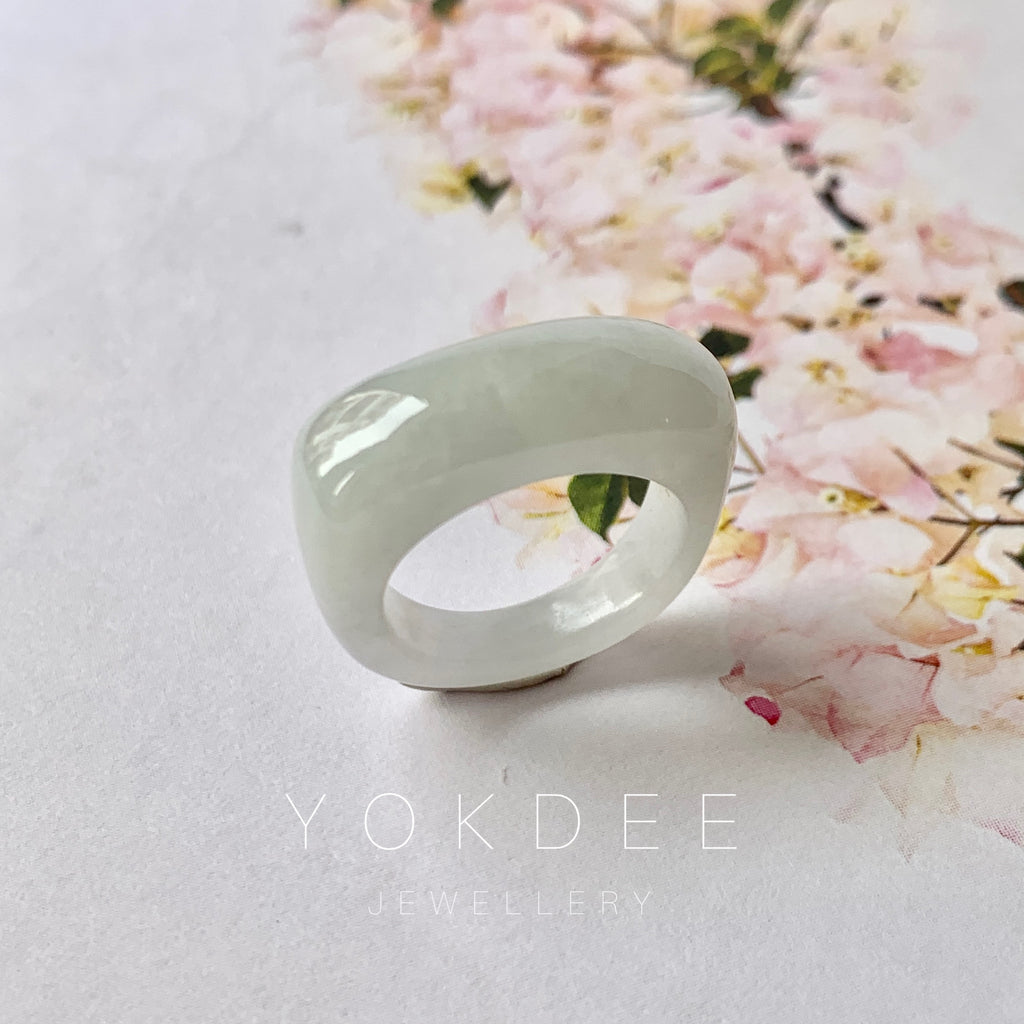 15.2mm A-Grade Grey Jadeite Saddle Loaf Ring Band No.220587