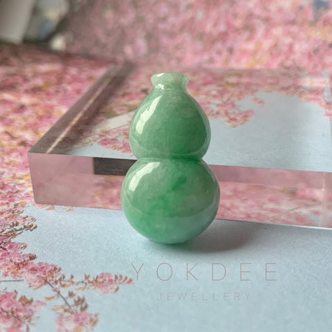 A-Grade Natural Green Jadeite Hulu (Calabash) Pendant No.171850