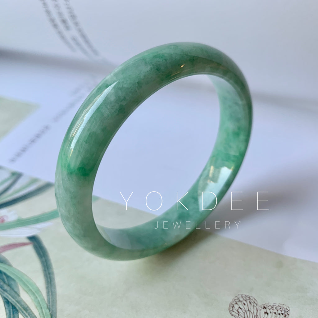 50.5mm A-Grade Natural Green Jadeite Modern Round Bangle No.151929