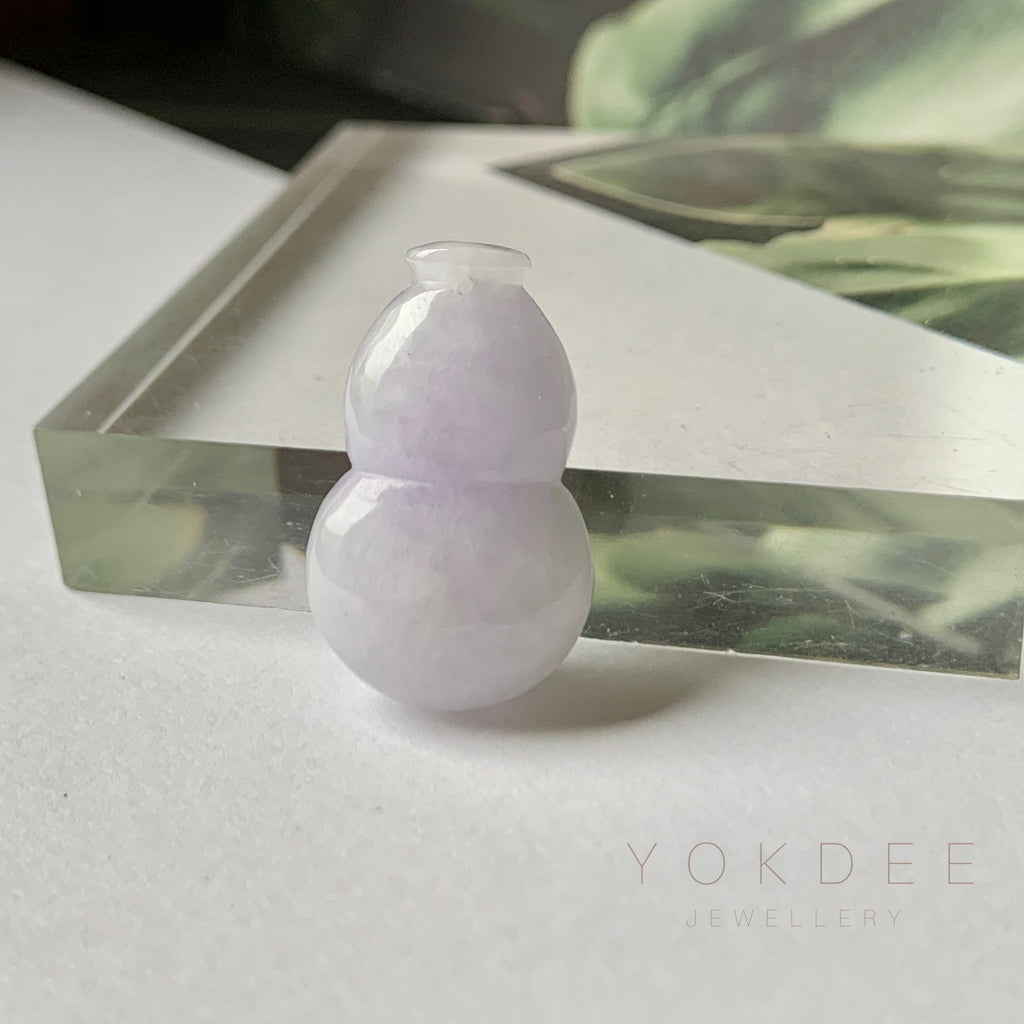 A-Grade Natural Lavender Jadeite Hulu (Calabash) Pendant No.171851