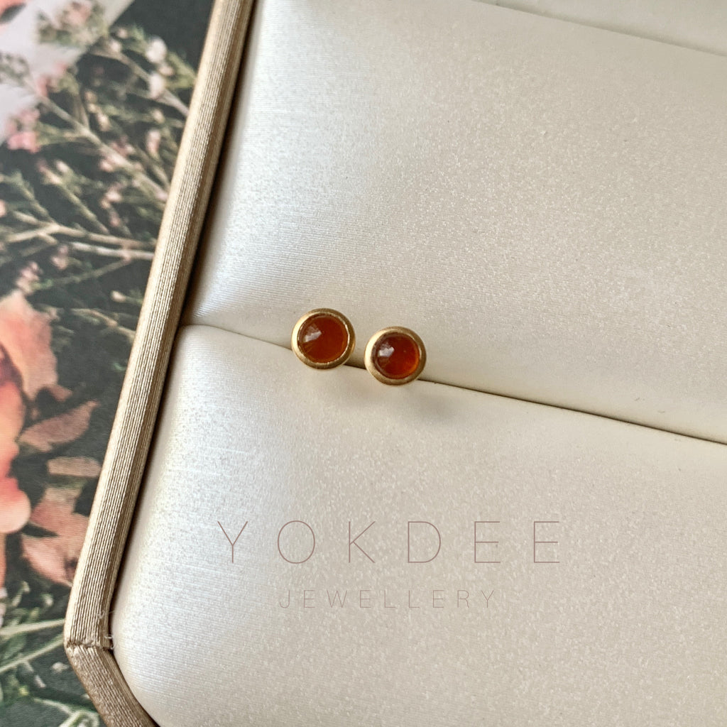 A-Grade Natural Cognac Jadeite MINI.malist Earring No.180576